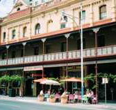 Plaza Hotel - Accommodation Melbourne