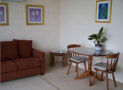 Penguin Mews - Accommodation Melbourne 5