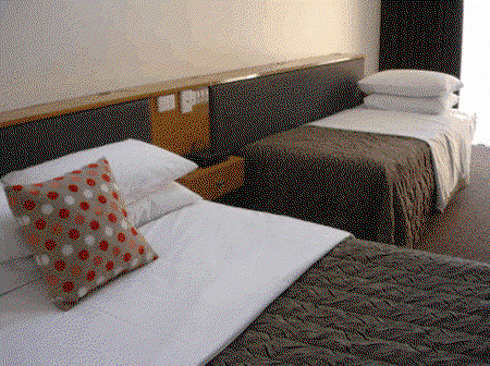 Burkes Hotel Motel - Accommodation Melbourne 2