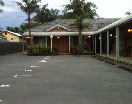 Best Western Coastal Waters Motor Inn - Melbourne 4u 1