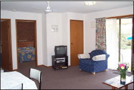 Lakes Jakaranda Holiday Units - Accommodation Melbourne 3