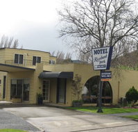 Riverbank Park Motel - Accommodation Melbourne