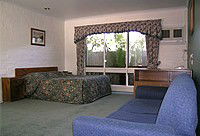 Snowgum Motel - Melbourne 4u 1