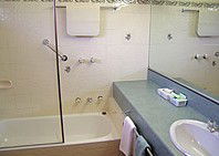 Snowgum Motel - Melbourne 4u 3