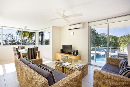 Maison Noosa Luxury Beachfront Resort - Accommodation Melbourne 5