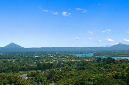 Noosa Hill Resort - Melbourne 4u 5