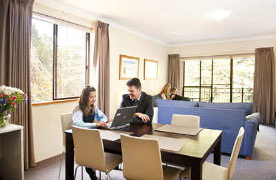 Oxley Court Serviced Apartments - Accommodation Melbourne 1