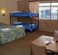 Oasis By The Lake - Accommodation Melbourne