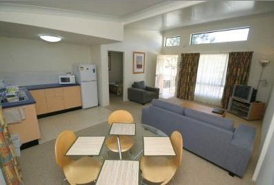 Kelanbri Holiday Apartments - Accommodation Melbourne 4