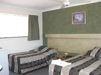 Hanging Rock Family Motel - Accommodation Melbourne 1