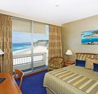 Quality Hotel Noahs on the Beach - Accommodation Melbourne