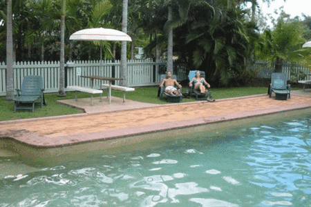 Cane Village Holiday Park - Accommodation Melbourne 3