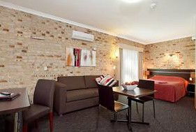 Highlander Motor Inn And Apartments - Accommodation Melbourne 4