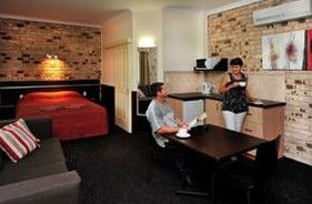 Highlander Motor Inn And Apartments - Accommodation Melbourne 5