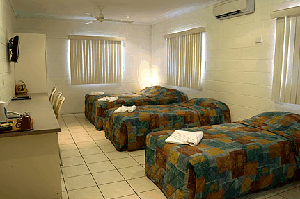 Barrier Reef Motel - Accommodation Melbourne 0
