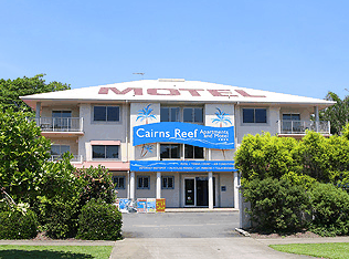 Cairns Reef Apartments And Motel - Accommodation Melbourne