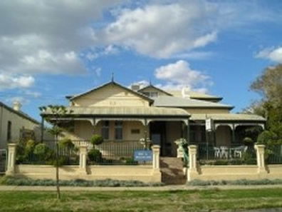 Henley Beach SA Accommodation Melbourne