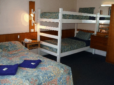 The Sands Motel - Melbourne 4u 2