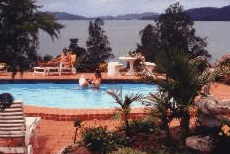 Galway Downs Lakeside Country House - Accommodation Melbourne