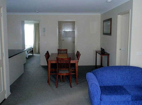 Victoria Lodge Motor Inn And Apartments - Accommodation Melbourne 1