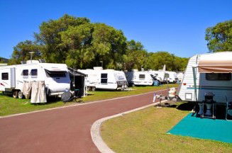 Emu Beach Holiday Park - Melbourne 4u 0
