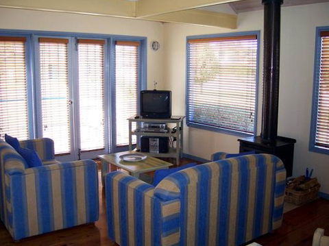 Rayville Boat Houses - Accommodation Melbourne 3