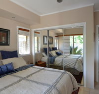Hastings Cove Holiday Apartments - Accommodation Melbourne