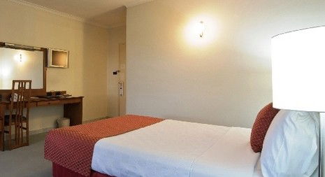 The Diplomat Hotel - Accommodation Melbourne 1