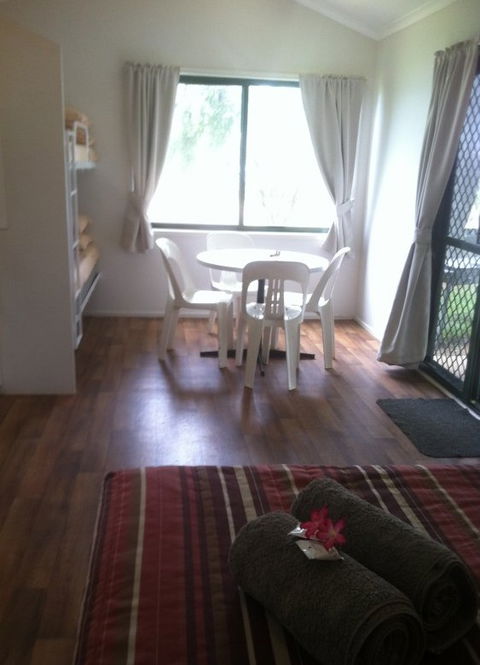 Kimberleyland Holiday Park - Melbourne 4u 1