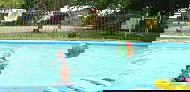 Glass House Mountains Holiday Village - Accommodation Melbourne 1
