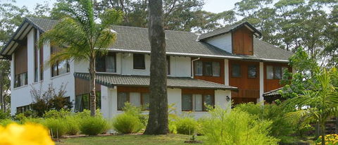 Chalet Swisse Spa Retreat - Accommodation Melbourne 0