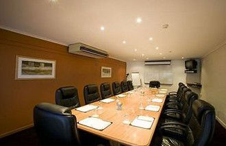 Alice Springs Resort - Melbourne 4u 1