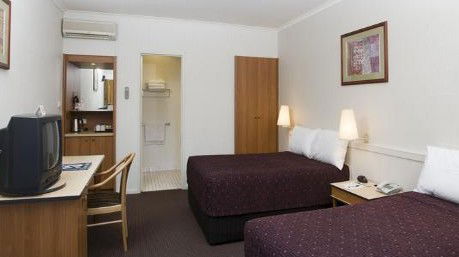 Alice Springs Resort - Melbourne 4u 4