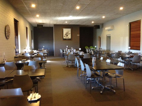 Port Victoria Hotel Motel - Accommodation Melbourne 2