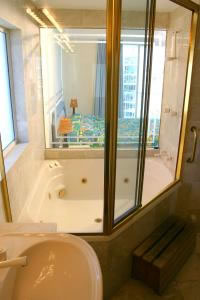 Surfers Mayfair - Accommodation Melbourne 4