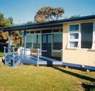 Eskavy Beach House - Melbourne 4u