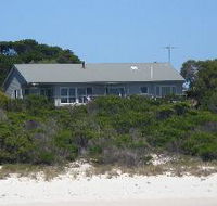 Island Beach Escape - Melbourne 4u