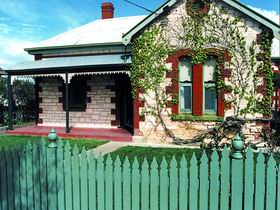 Naracoorte Cottages - Smith Street Villa - Accommodation Melbourne 0