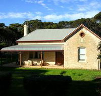 Dudley Villa - Melbourne 4u