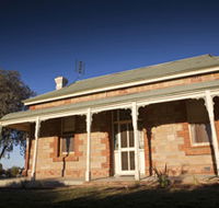 Nuccaleena Cottage - Melbourne 4u