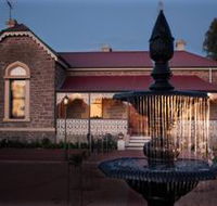 Oldham House - Accommodation Melbourne