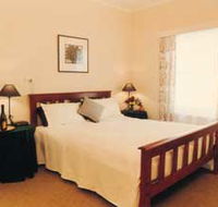 The Farm House - Accommodation Melbourne