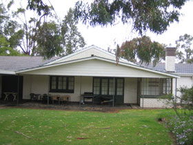 Naracoorte Cottages - Pinkerton Hill - Accommodation Melbourne 0