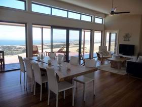 Middle River SA Accommodation Melbourne