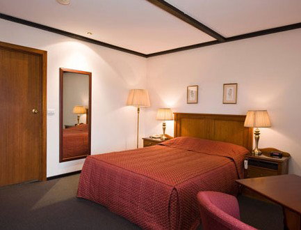 Mick O'Shea's Irish Pub And Motel - Accommodation Melbourne 3