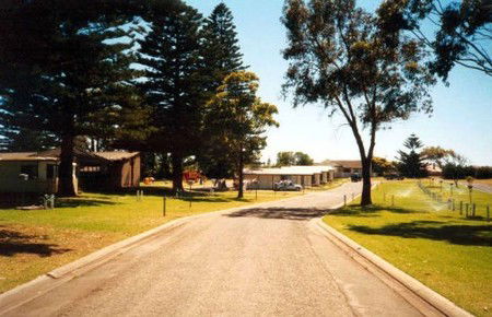 Victor Harbor Beachfront Holiday Park - Melbourne 4u 1