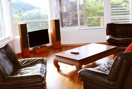 Rockinghorse Studios Resort - Accommodation Melbourne 0