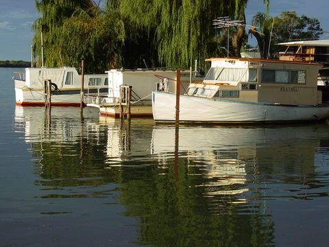 Riverview Rise Retreats - Melbourne 4u 1