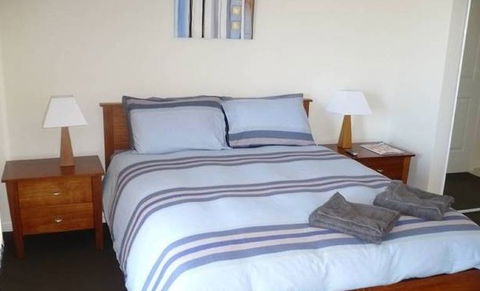 Moana Beach Holiday Apartments - Melbourne 4u 0