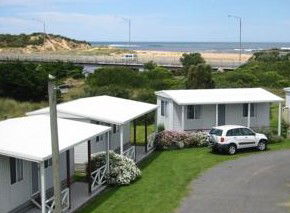 Peterborough Caravan Park - Accommodation Melbourne 3